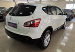 Nissan Qashqai 1.6 CVT FWD (117 л.с.)