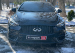 Infiniti QX30