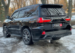 Lexus LX 570