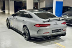 Mercedes AMG GT 4