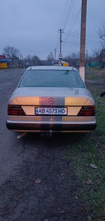 Mercedes E