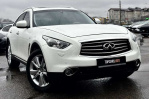 Infiniti QX70