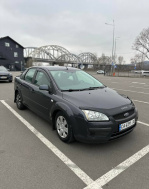Ford Focus 1.6 MT (101 л.с.)