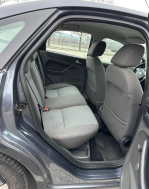 Ford Focus 1.6 MT (101 л.с.)