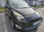Renault Scenic 1.9 dCi MT (130 л.с.)