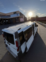 Renault Trafic 2.0 dCi MT L1H1 (9 мест) (114 л.с.)