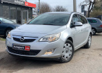 Opel Astra J