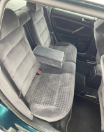 Volkswagen Passat 1.6 MT (101 л.с.)
