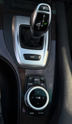 BMW 5 Series 530i AT (272 л.с.)