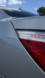 BMW 5 Series 530i AT (272 л.с.)