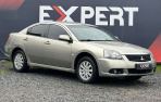 Mitsubishi Galant