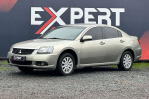 Mitsubishi Galant