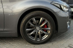 Infiniti Q70