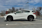 Infiniti QX30