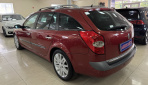 Renault Laguna 2.0 MT (140 л.с.)