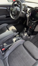 Mini John Cooper Works Hatch 2.0i АТ (231 л.с.)
