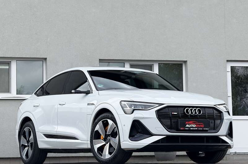 Audi E-Tron