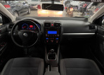 Volkswagen Jetta 1.6 MT (102 л.с.)