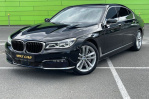 BMW 7 Series 740Li xDrive AT (326 л.с.)