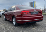 Volkswagen Passat 1.8 TSI AT (180 л.с.)