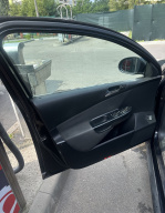 Volkswagen Passat 2.0 TDI МТ (140 л.с.)