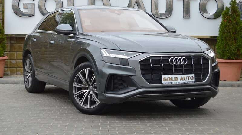 Audi Q8